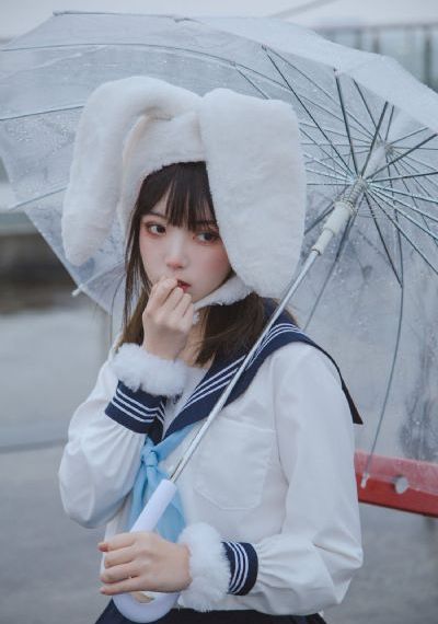 女人高潮抽搐潮喷视频分腿_蓝光全集在线观看