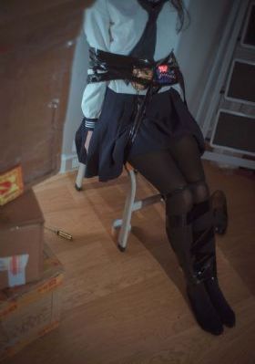 欧美化妆品店_HD在线播放观看